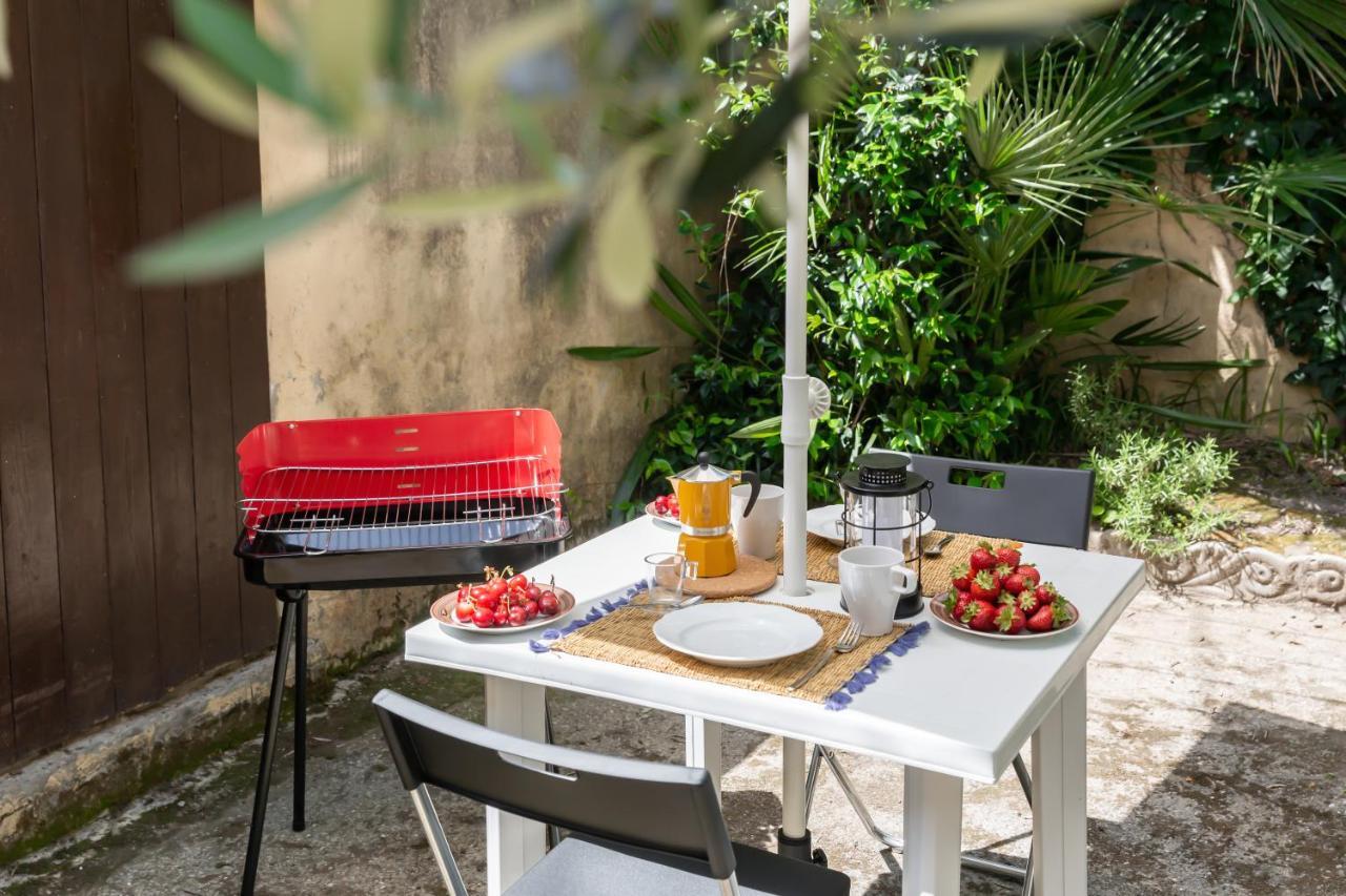 Cisanello Rock Apartment With Patio And Barbecue Pisa Exterior photo